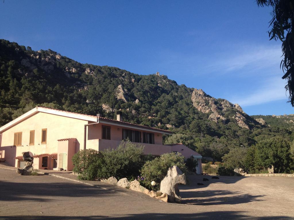 Agriturismo Monte Pino Telti Dış mekan fotoğraf